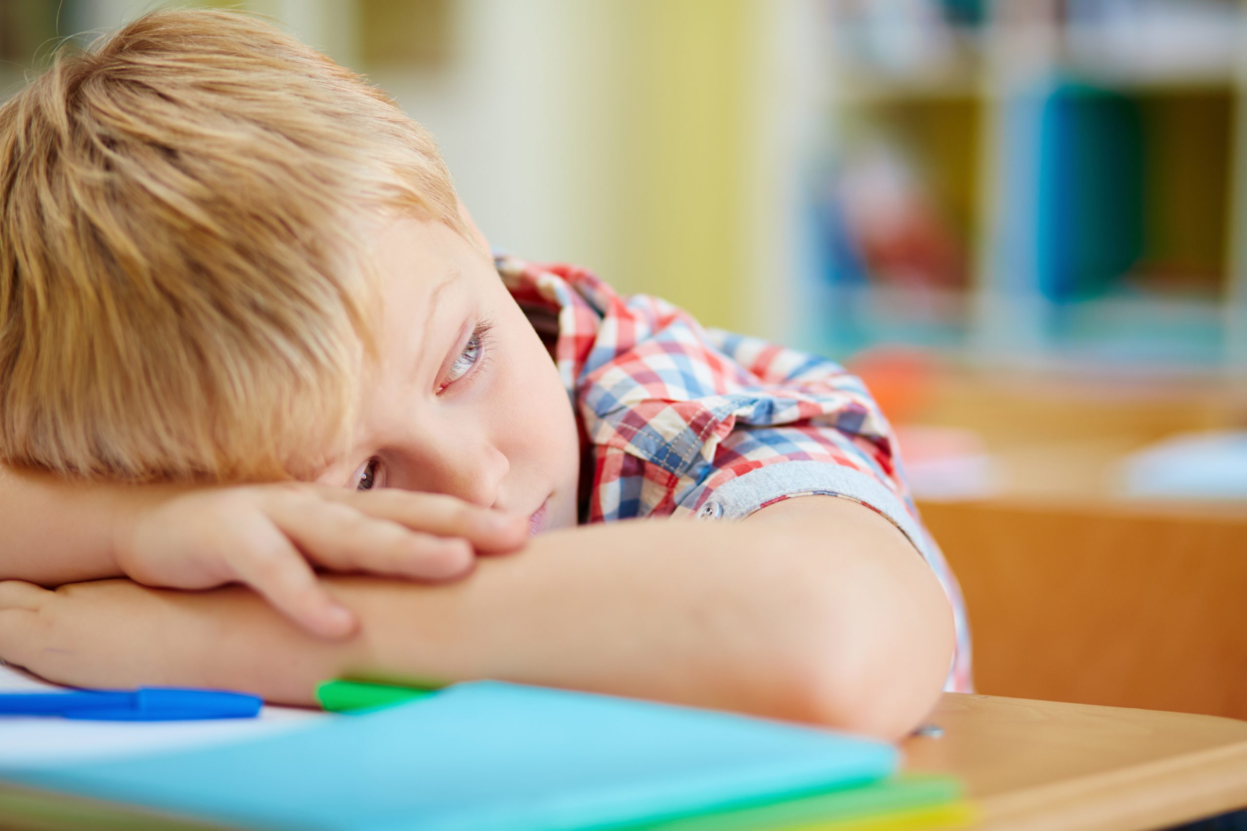 Pourquoi et comment soutenir le développement de la sensibilité émotionnelle à l’école ?